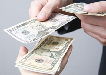 From Hustle to Profit: Does AI Increase Wages Along with Productivity?