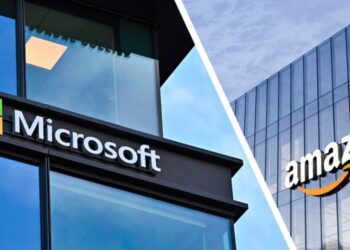 Two major US tech companies (Amazon, Microsoft) announce mass layoffs amid Artificial Intelligence boom