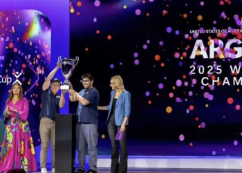 Juniors’ AI Vision Device Wins Microsoft Competition: A Game Changer in Assistive Tech
