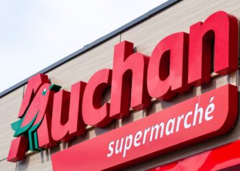 Auchan retailer data breach impacts hundreds of thousands of customers